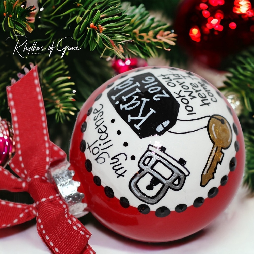 Christmas Ornament: "Driver's License" – Celebrate the New Driver in Your Life - Picture 6 of 10